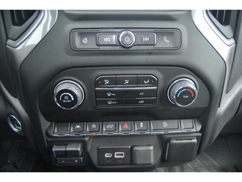 chevrolet Silverado 1500 2024 - 19
