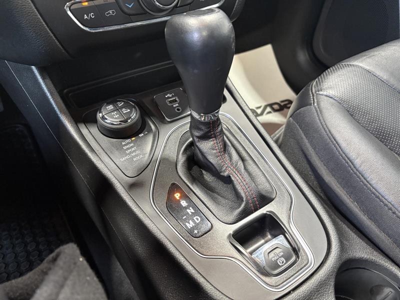 jeep Cherokee 2021 - 25