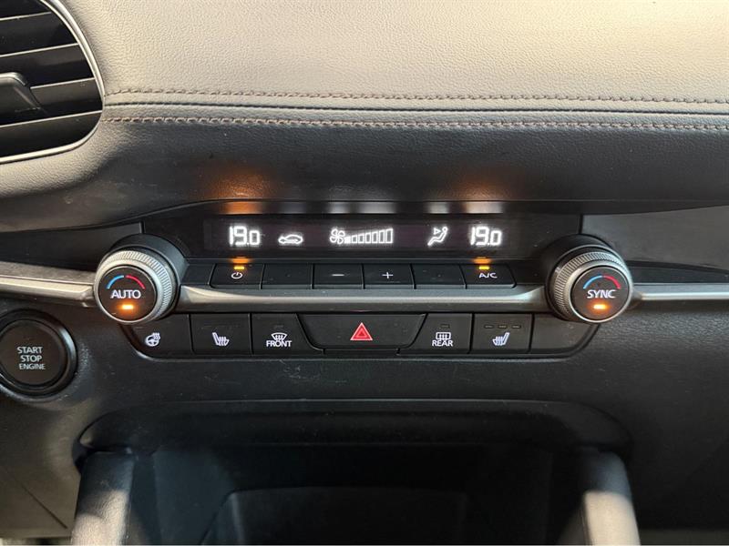 mazda Mazda3 2023 - 17
