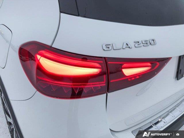mercedes-benz GLA 2024 - 11