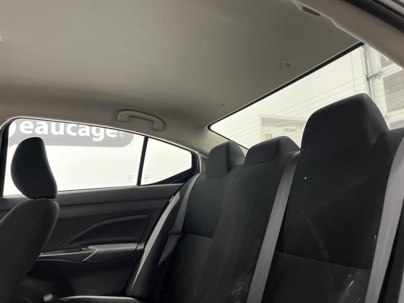 nissan Versa 2025 - 9