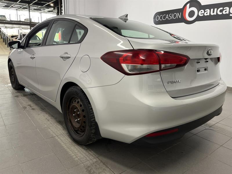 kia Forte 2017 - 3