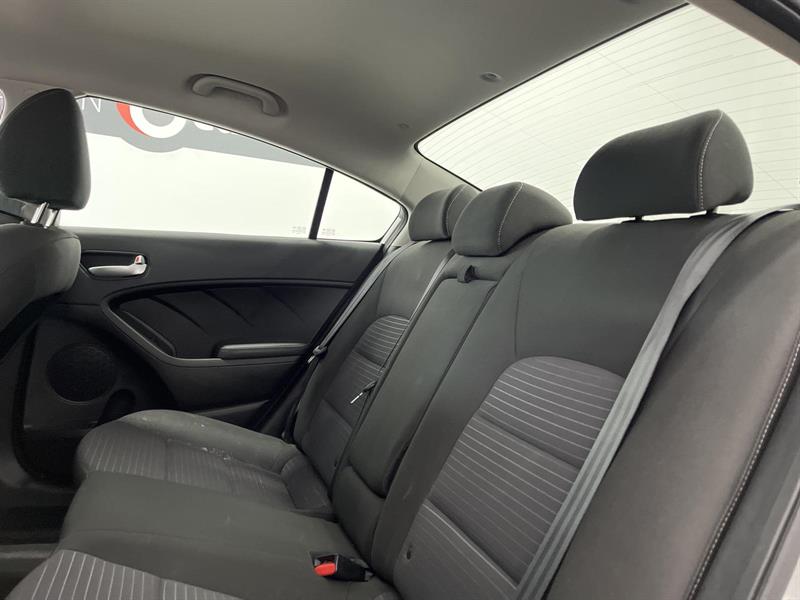 kia Forte 2017 - 9