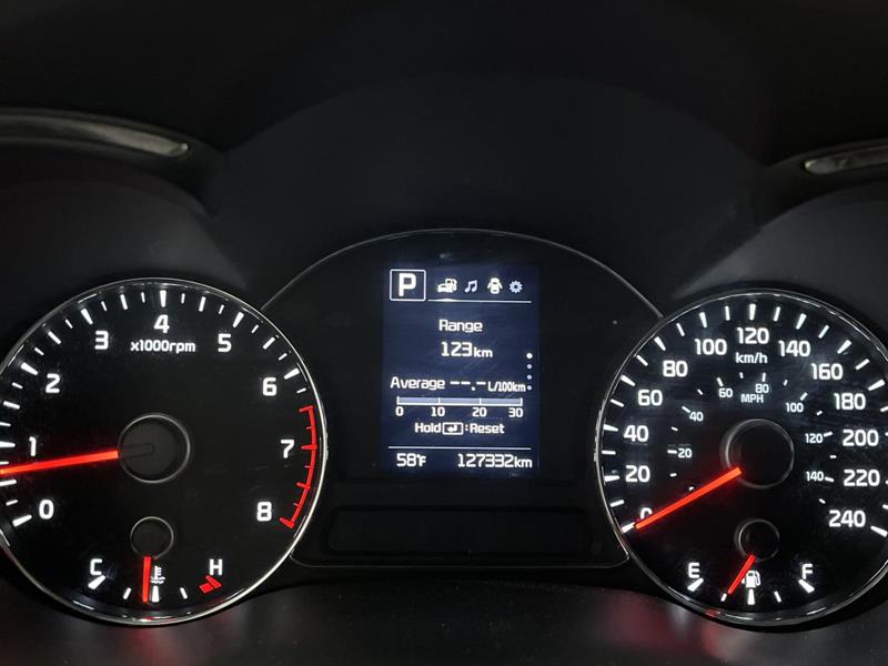 kia Forte 2017 - 11