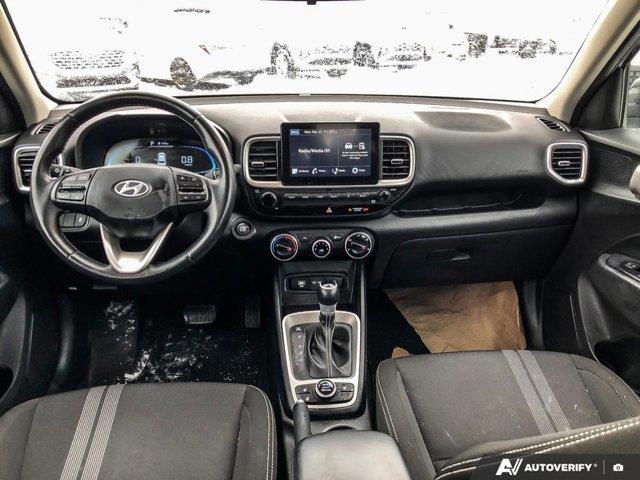 hyundai Venue 2023 - 23