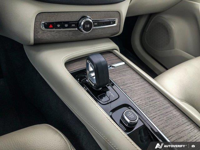 volvo XC90 Recharge 2023 - 17
