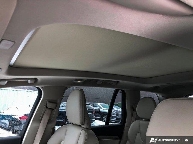 volvo XC90 Recharge 2023 - 25