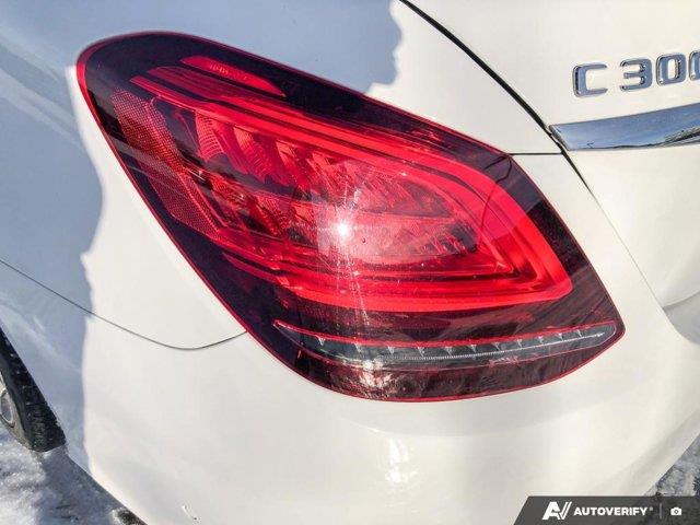 mercedes-benz C-Class 2021 - 11