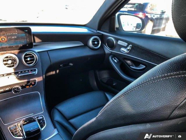mercedes-benz C-Class 2021 - 24
