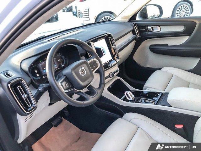volvo XC40 2024 - 13
