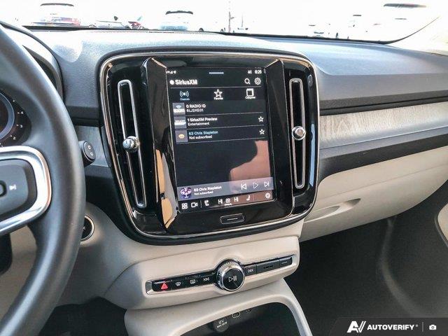 volvo XC40 2024 - 19