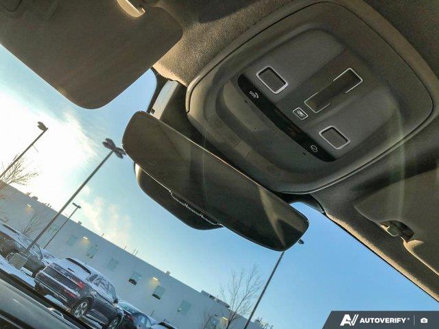 volvo XC40 2024 - 21