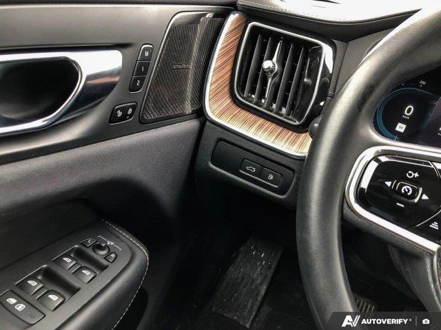 volvo XC60 Recharge 2023 - 16