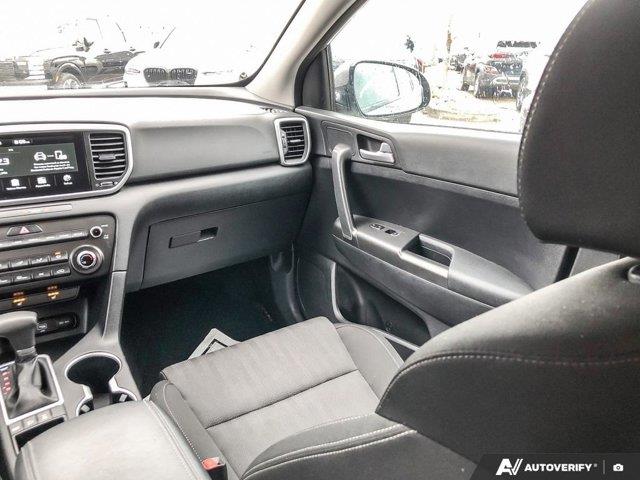 kia Sportage 2021 - 24