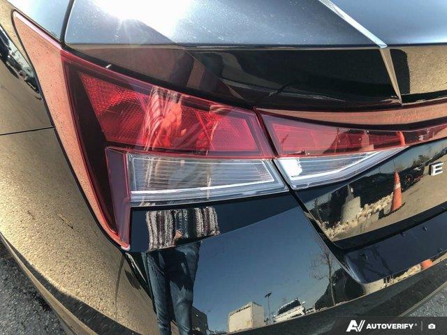 hyundai Elantra 2022 - 11