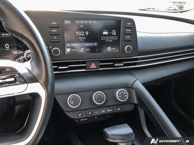 hyundai Elantra 2022 - 18