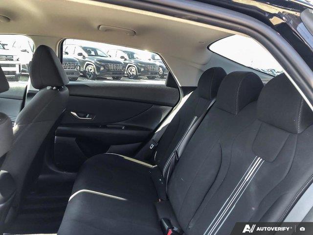 hyundai Elantra 2022 - 22