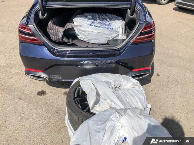 genesis G70 2023 - 26