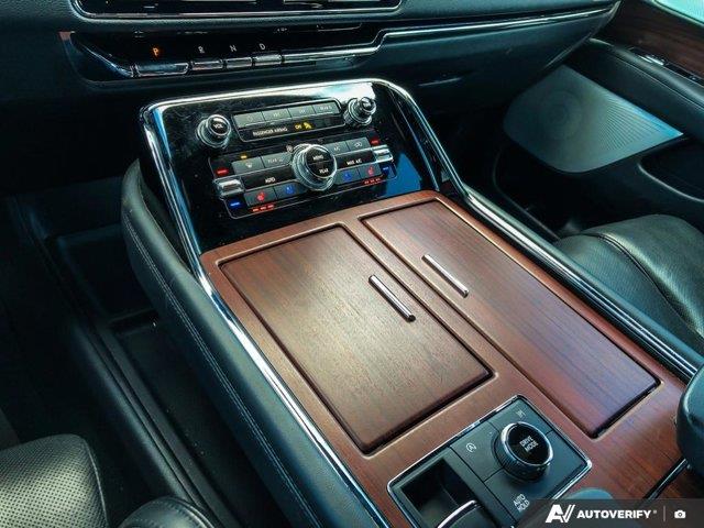 lincoln Navigator 2022 - 17