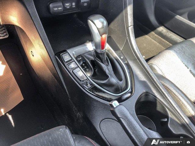 hyundai Veloster 2019 - 17