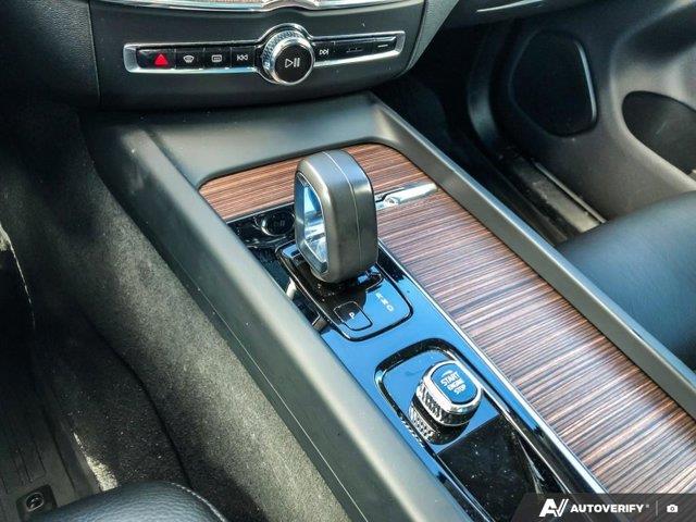 volvo XC60 Recharge 2022 - 17