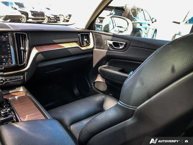 volvo XC60 Recharge 2022 - 24
