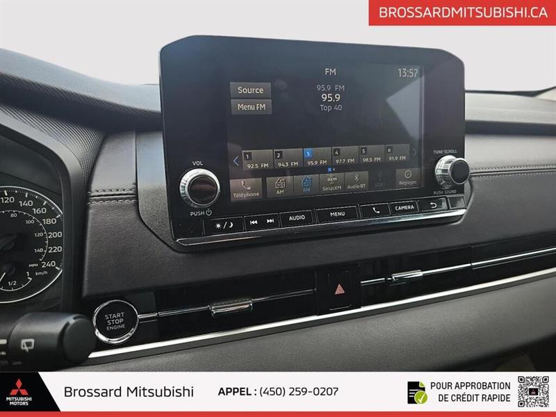 mitsubishi Outlander 2024 - 26