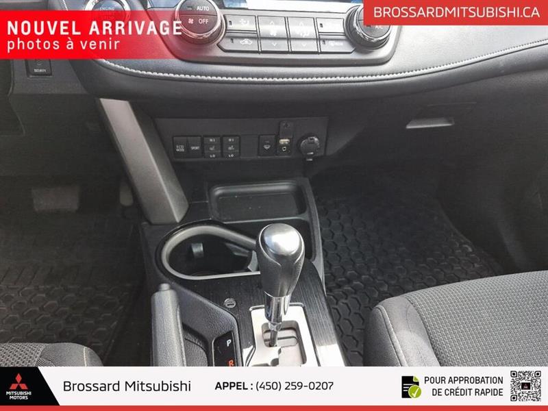 toyota RAV4 2018 - 10