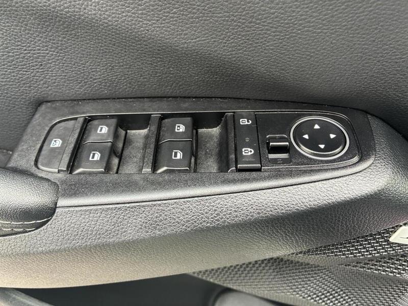 kia Seltos 2023 - 17