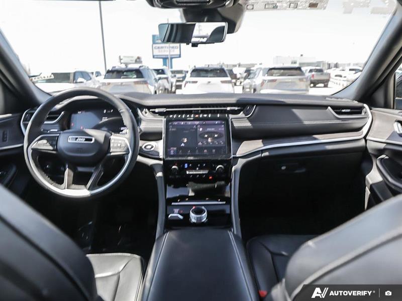 jeep Grand Cherokee 2024 - 27
