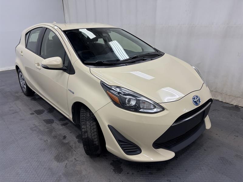 toyota Prius c 2019 - 15