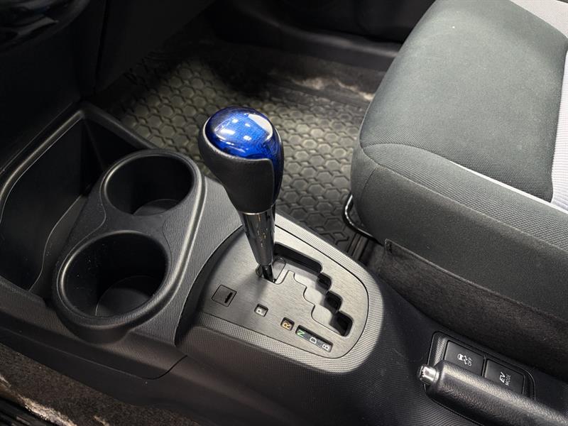 toyota Prius c 2019 - 24