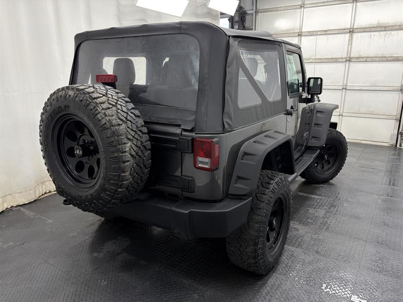 jeep Wrangler 2017 - 12