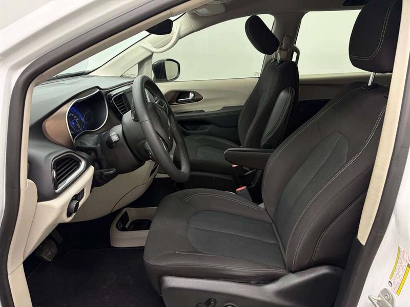 chrysler Grand Caravan 2024 - 2