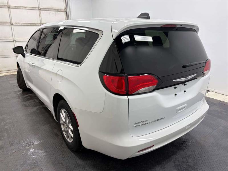 chrysler Grand Caravan 2024 - 5