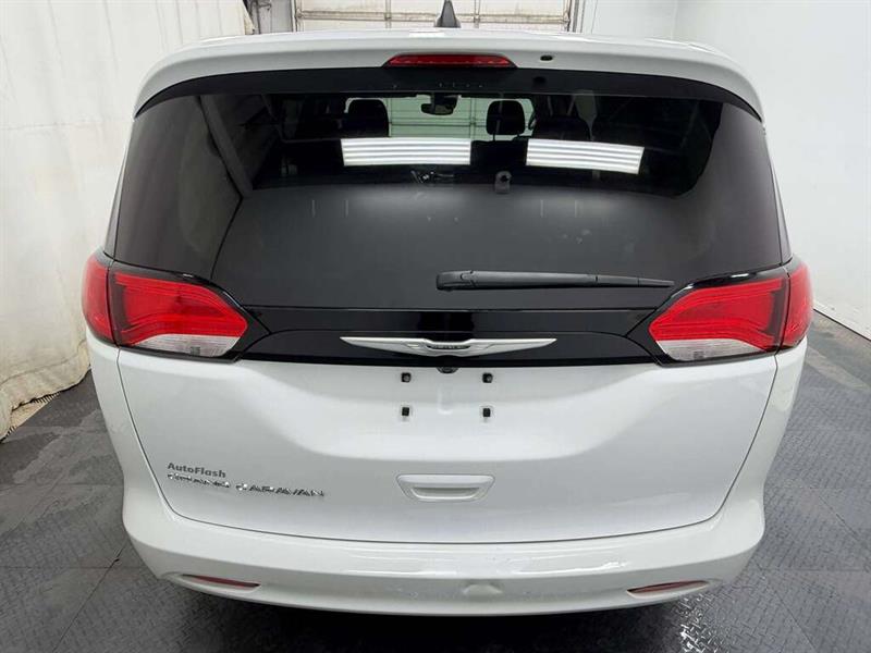 chrysler Grand Caravan 2024 - 6