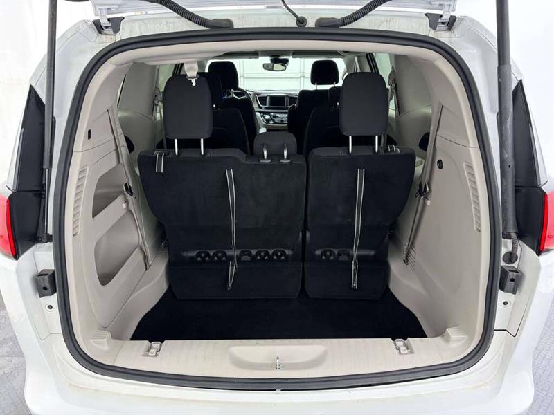 chrysler Grand Caravan 2024 - 8