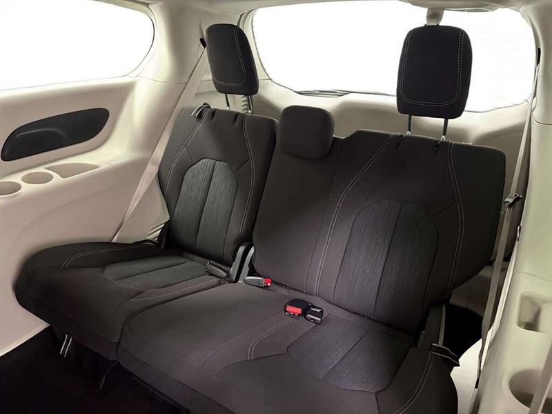 chrysler Grand Caravan 2024 - 28