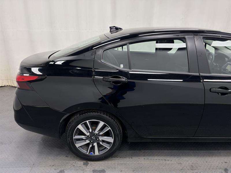 nissan Versa 2024 - 10