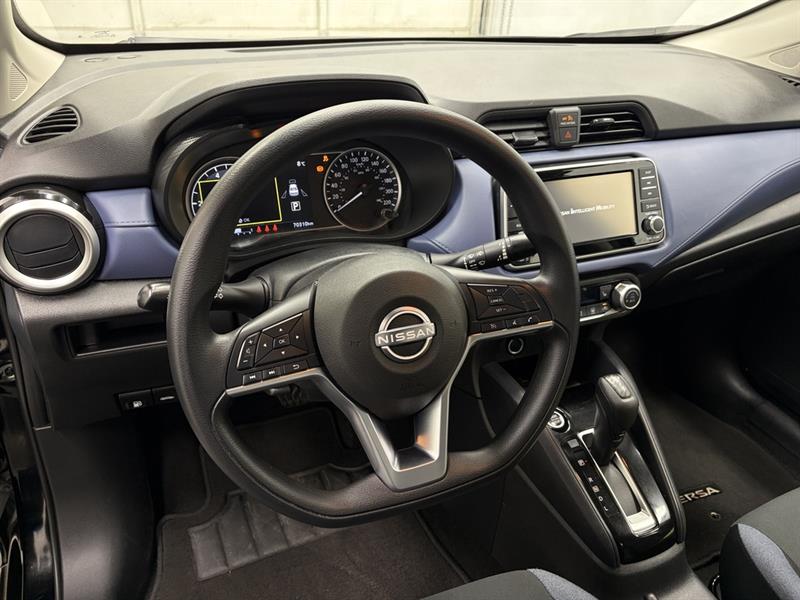 nissan Versa 2024 - 16