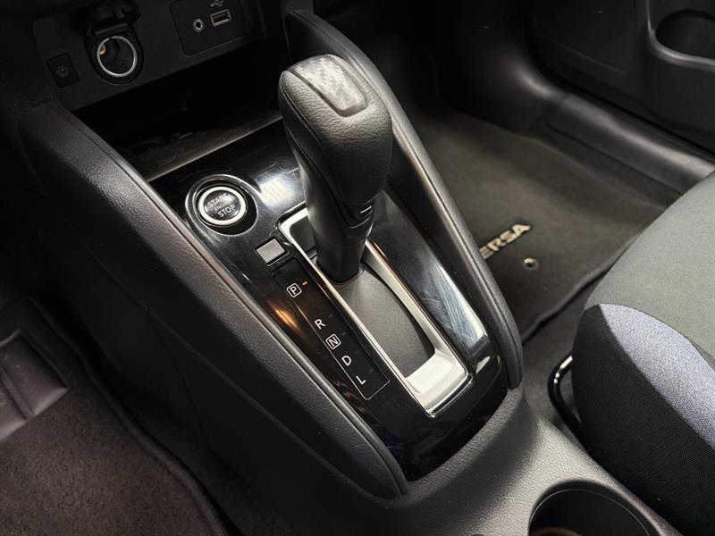 nissan Versa 2024 - 23