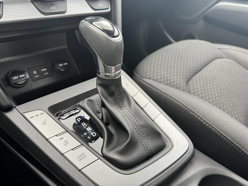 hyundai Elantra 2020 - 12