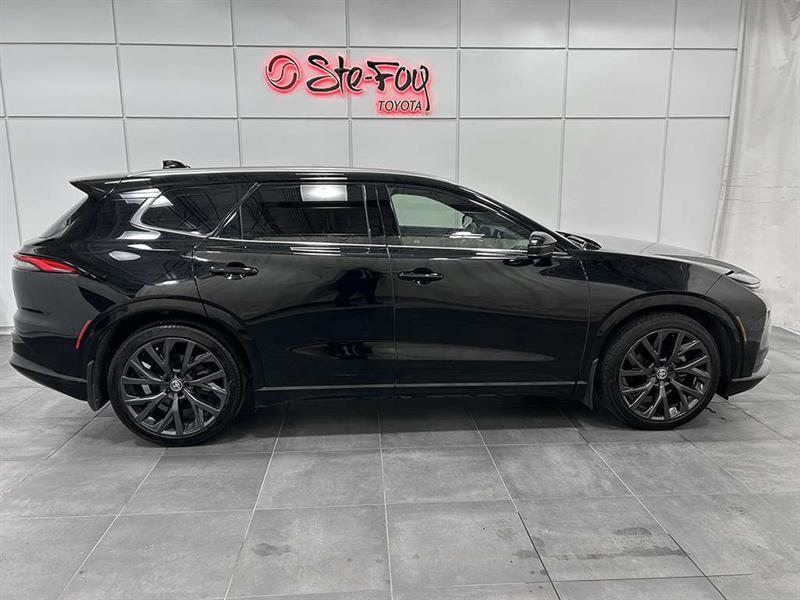 toyota Crown Signia 2025 - 9