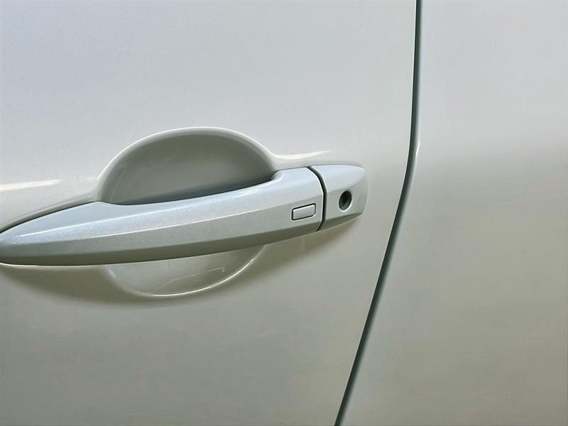 nissan Rogue 2023 - 25