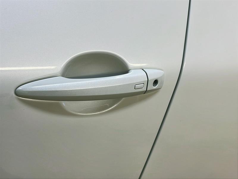 nissan Rogue 2023 - 25