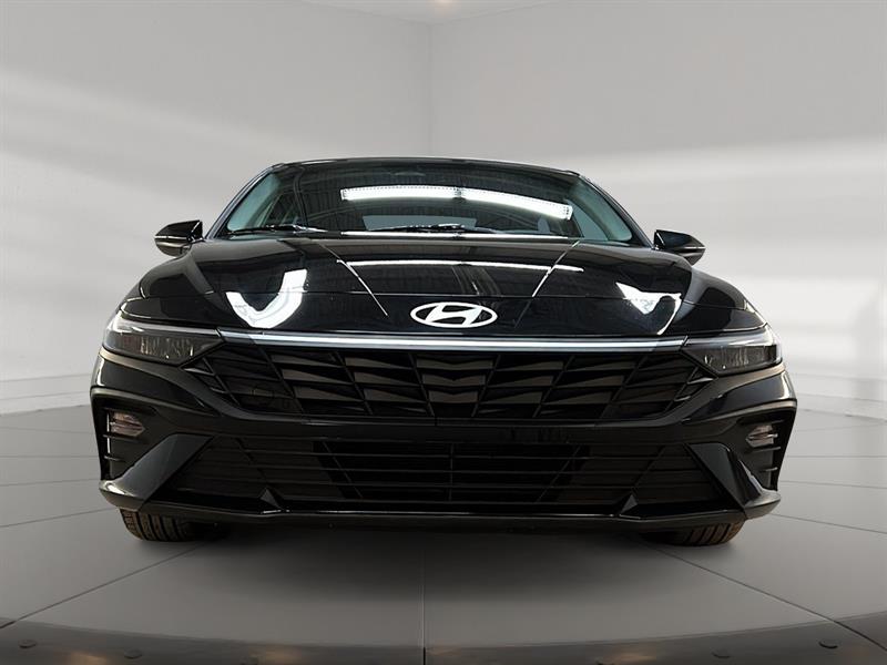 hyundai Elantra 2025 - 2