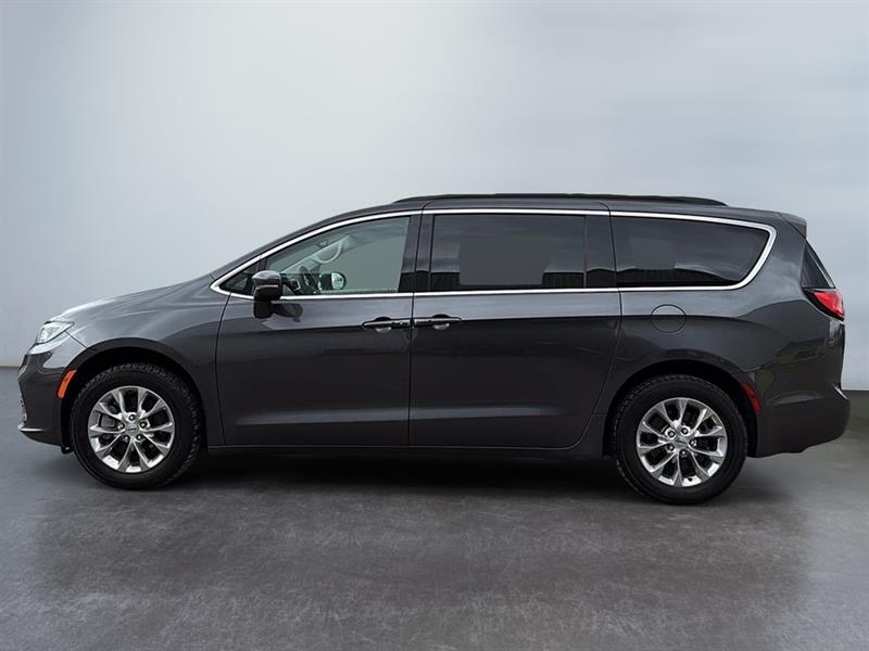 chrysler Pacifica 2022 - 3