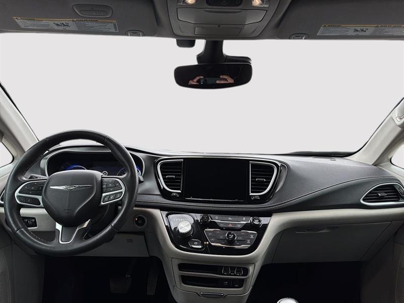 chrysler Pacifica 2022 - 22