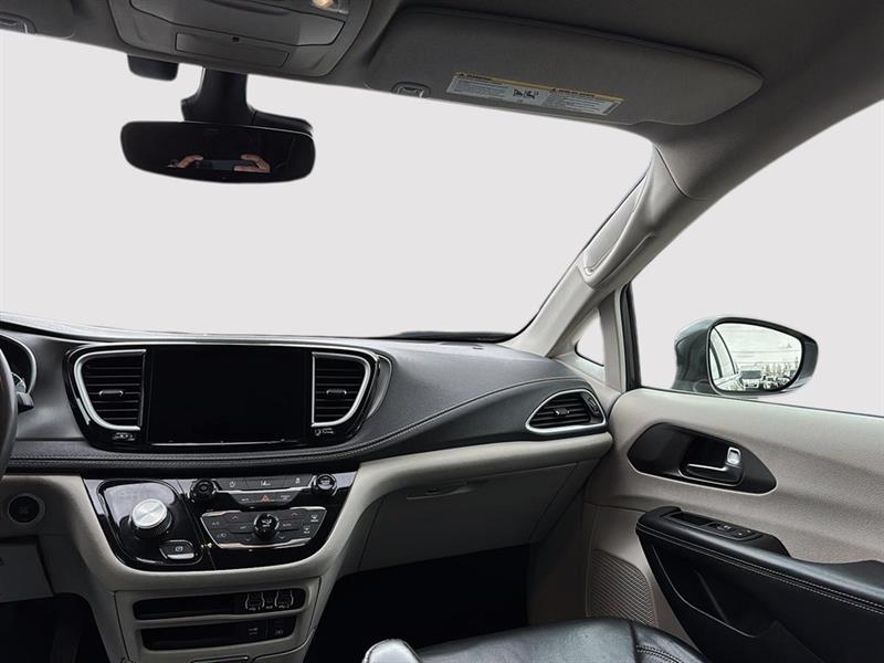 chrysler Pacifica 2022 - 23