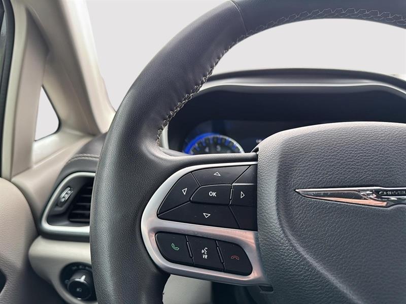 chrysler Pacifica 2022 - 26